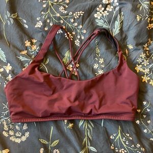 Lululemon free to be bra size 10